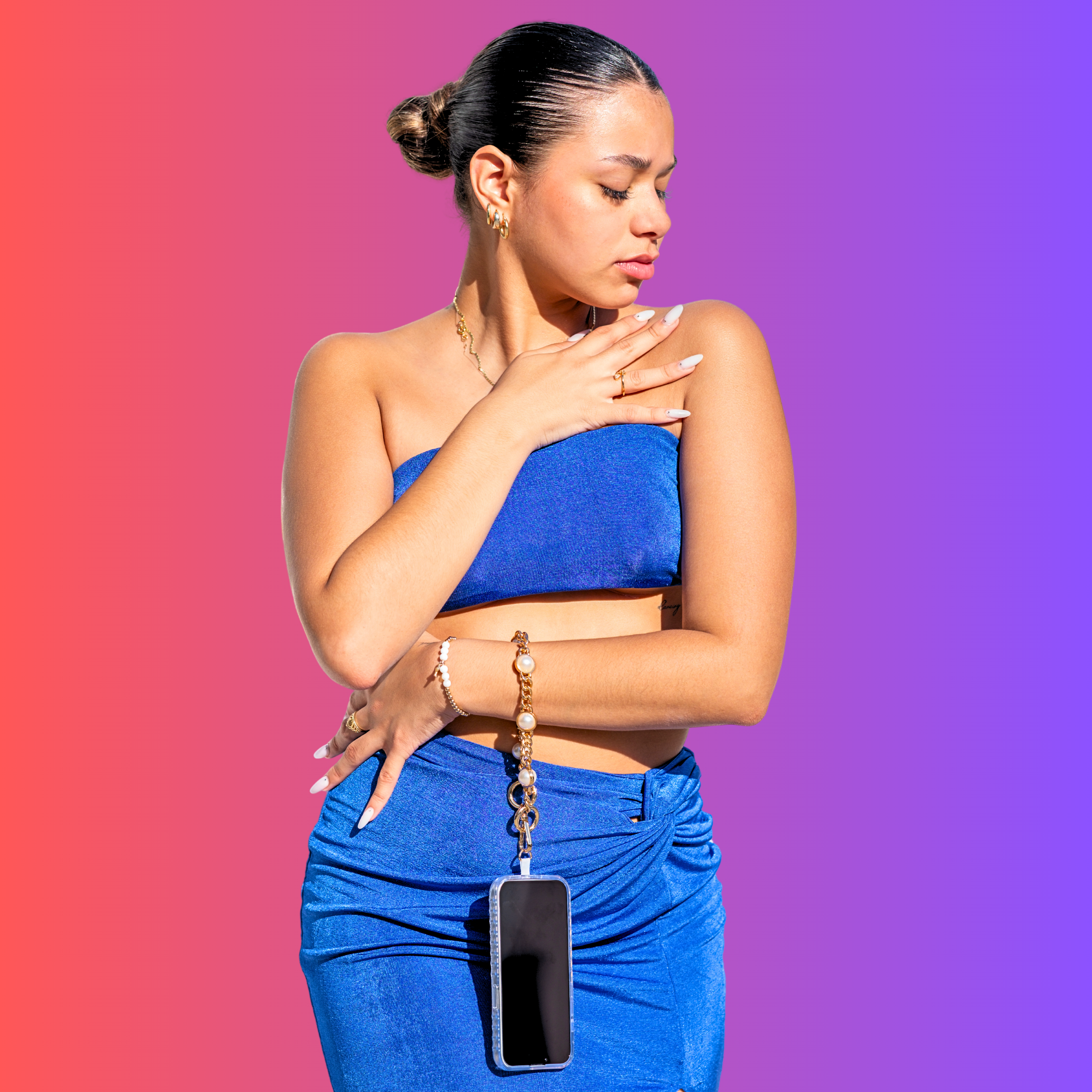 Ameila Pearl & Chain Wristlet